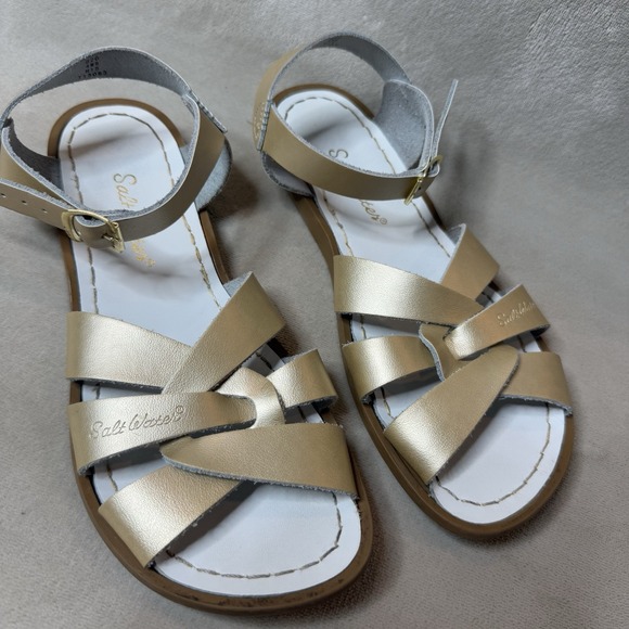 Salt Water Sandals The Original 800 Series Sandal -Gold- Kids Size 4 - Picture 1 of 4